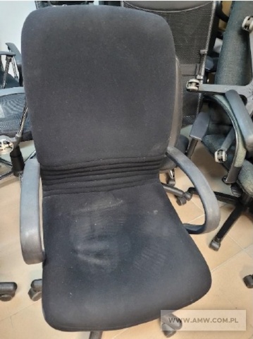 Fotele i krzesła - pakiet zawierający 46 szt. (wg oddzielnego wykazu) 